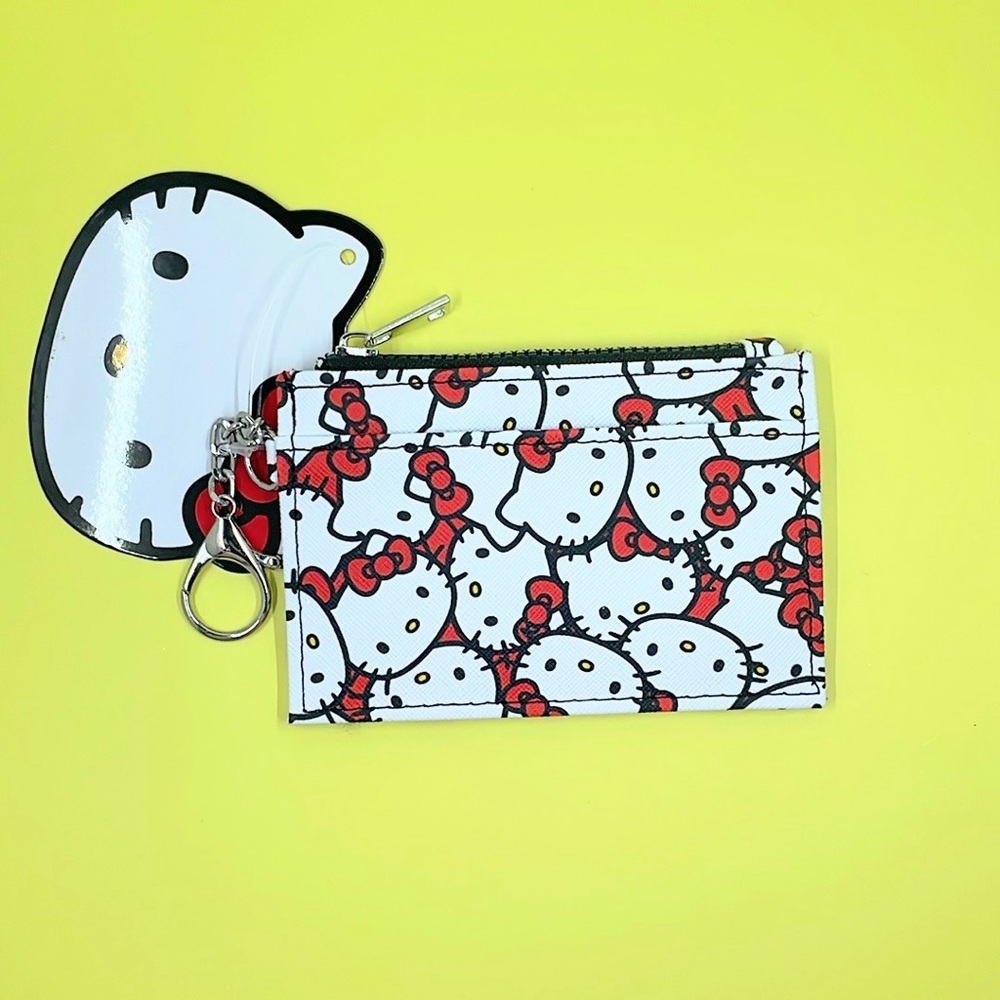 Hello Kitty Mini skinny ID cards case NWT